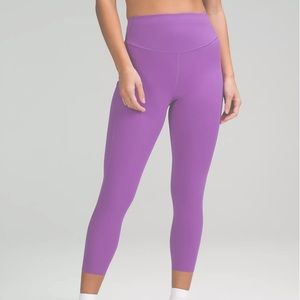 1. Lululemon capri